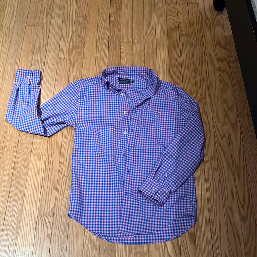 Vineyard Vines buttondown